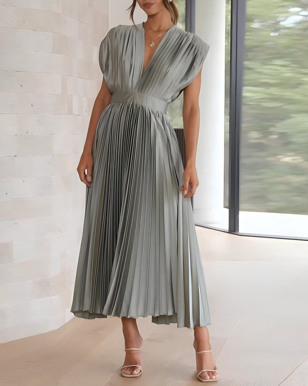 CELESTIA | ELEGANT PLEATED MIDI DRESS