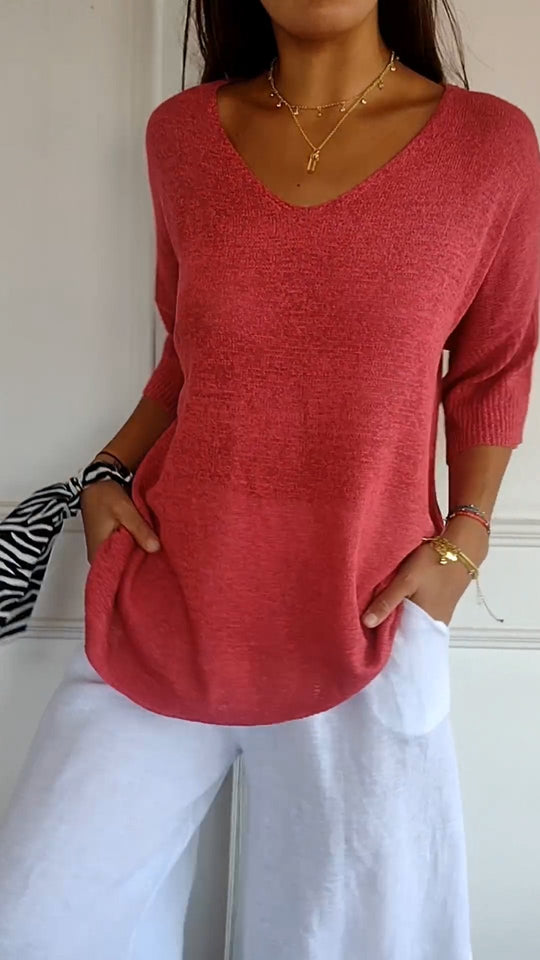 LORRAINE | ELEGANT V-NECK TOP